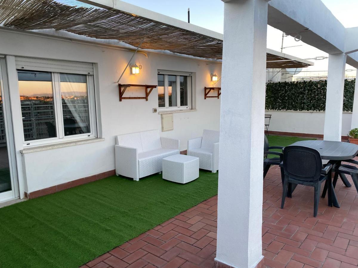 La Terrazza Imperiale Villa Rome Bagian luar foto